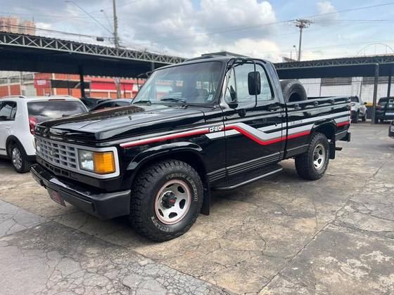 CHEVROLET D20 4.0 CUSTOM DE LUXE CS 8V DIESEL 2P MANUAL CHEVROLET D20 4.0 CUSTOM DE LUXE CS 8V DIESEL 2P MANUAL